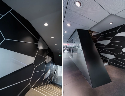 Audi City Paris Car Showrooms innen