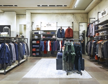 young men's fashion store - Kaiser S1 Freiburg - clothing presentation