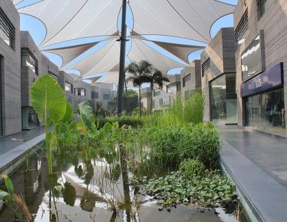 Neubau Mondeal Retail Park Ahmedabad  Businesspark Einzelhandelsgeschäft Dienstleistung Gastronomie Fassade