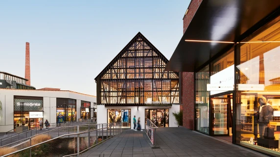 outletcity_metzingen_kanalstrasse_cover