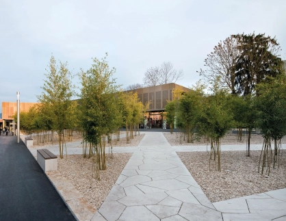 Outletcity Einkauf Metzingen Fassade