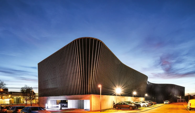 parkhaus-mercedes-benz-mannheim-01-1
