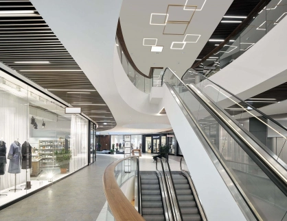 q 6 q 7  Einkauf innen Mannheim Neubau