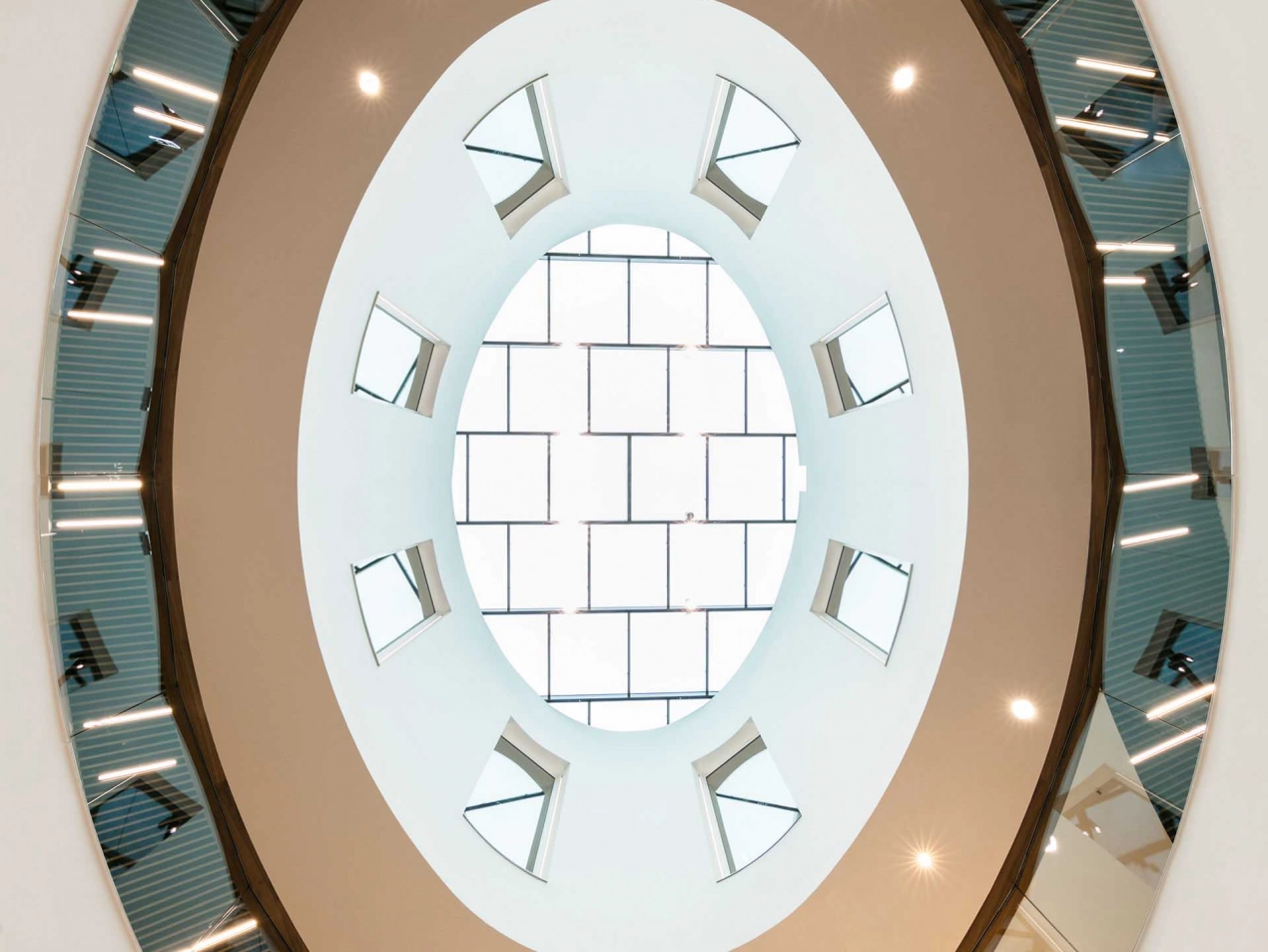 q 6 q 7  innen Detail Mall Mannheim Neubau