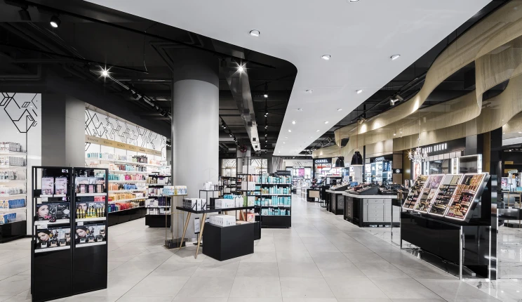 department store - new design - Stockmann Tapiola - beauty department - inside overview - entrance area